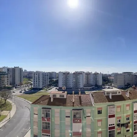 Blue Bay Apartment *